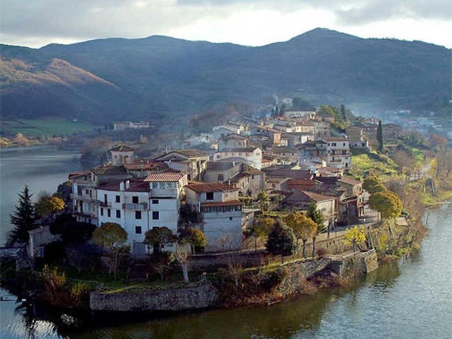 Colle di ToraCasa Sul Lago Nonna Gio'公寓 外观 照片